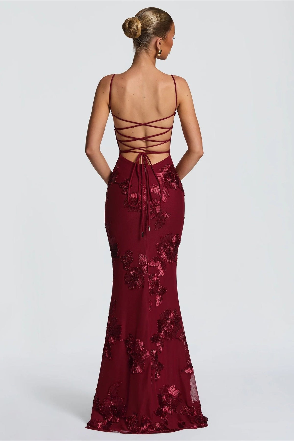 3D-Applique Tie-Back Prom Dress