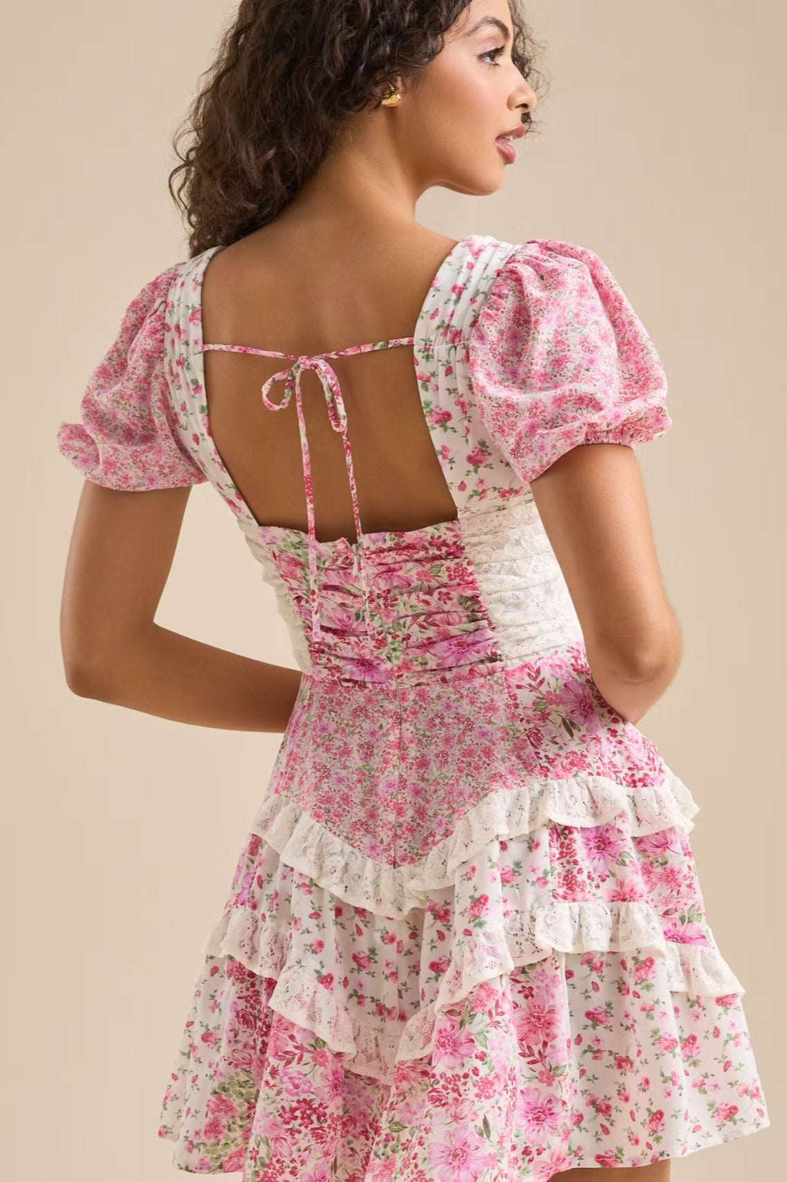 Floral Lace-Patchwork Puff-Sleeve Mini Dress