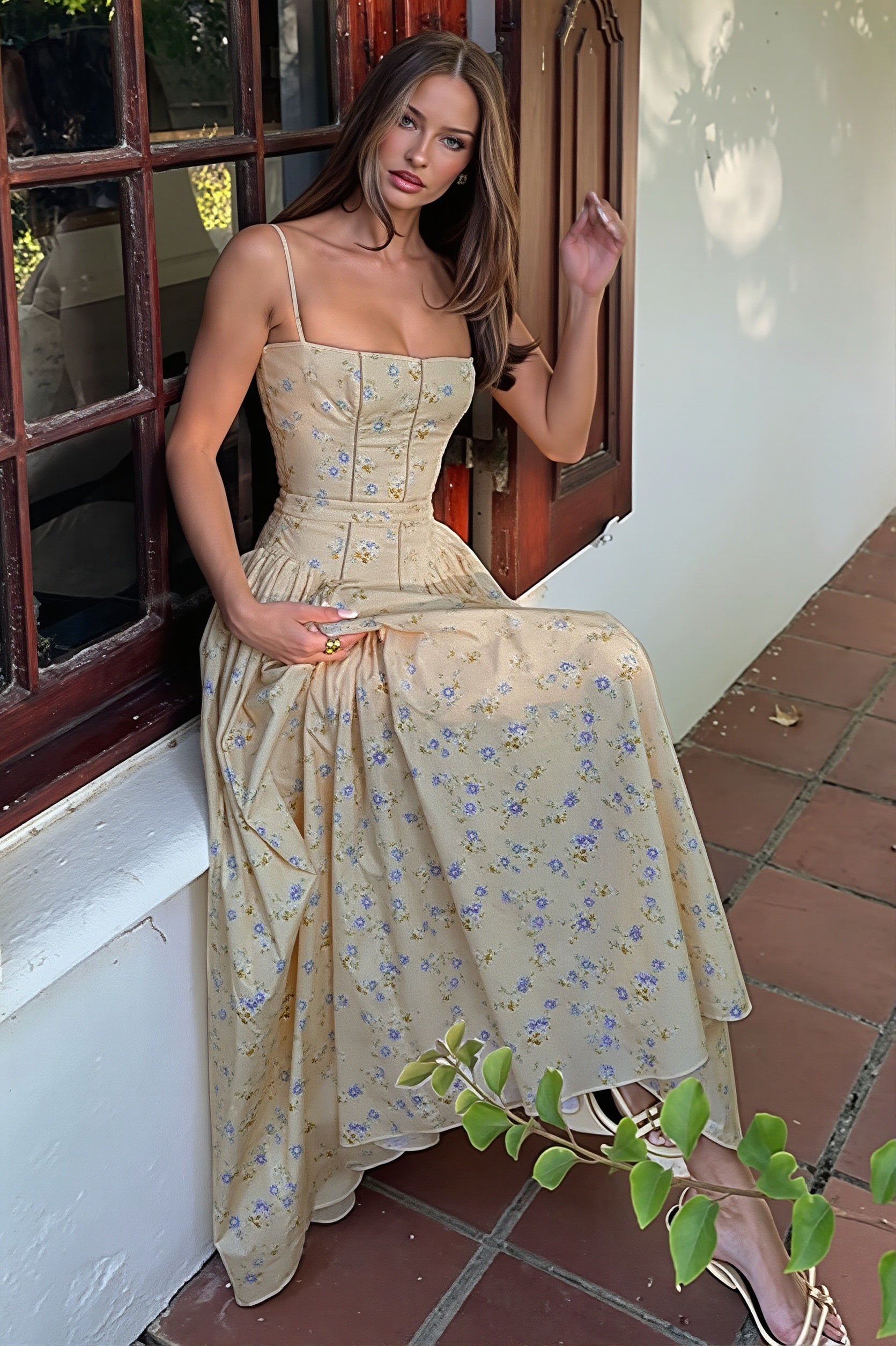 Vintage-Floral Cami Slim Maxi Dress