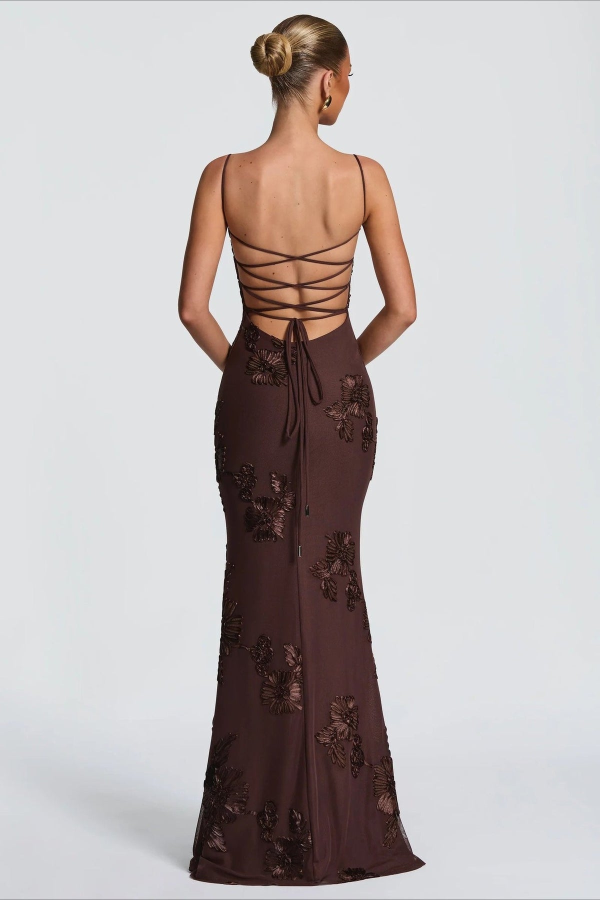 3D-Applique Tie-Back Prom Dress