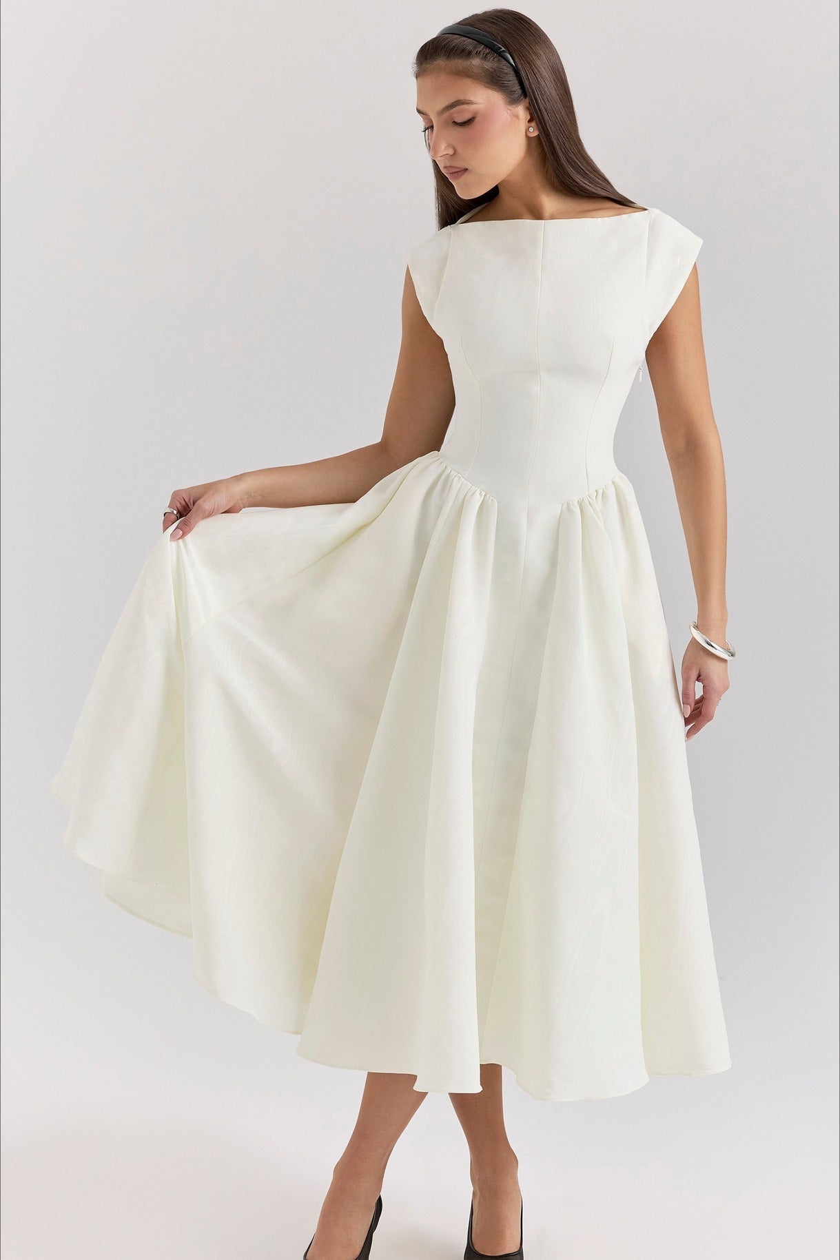 Solid Backless Swing Midi Dress
