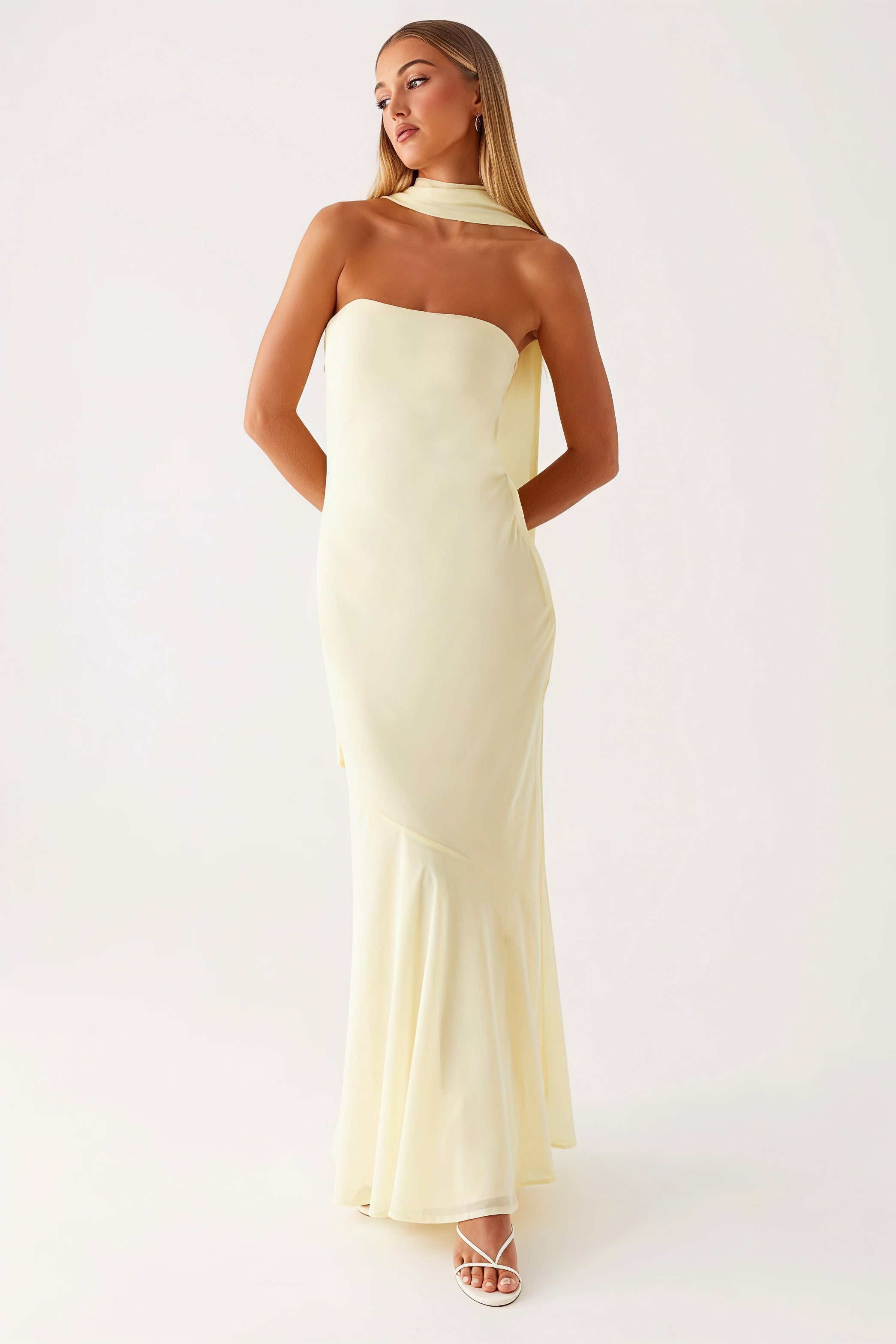 Floral Tie Fishtail Maxi Dress