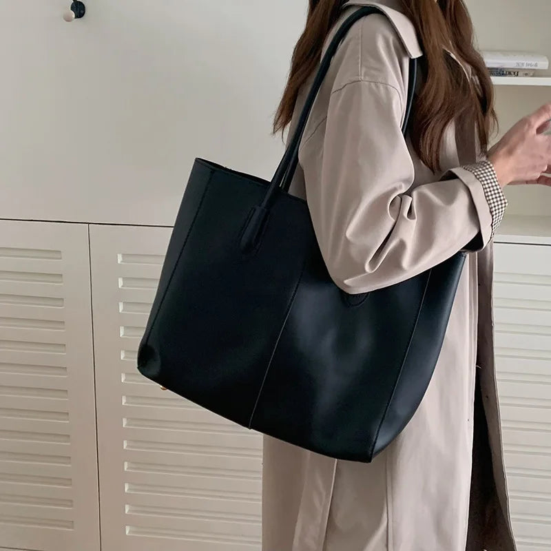 Vintage Commuter Tote Bag