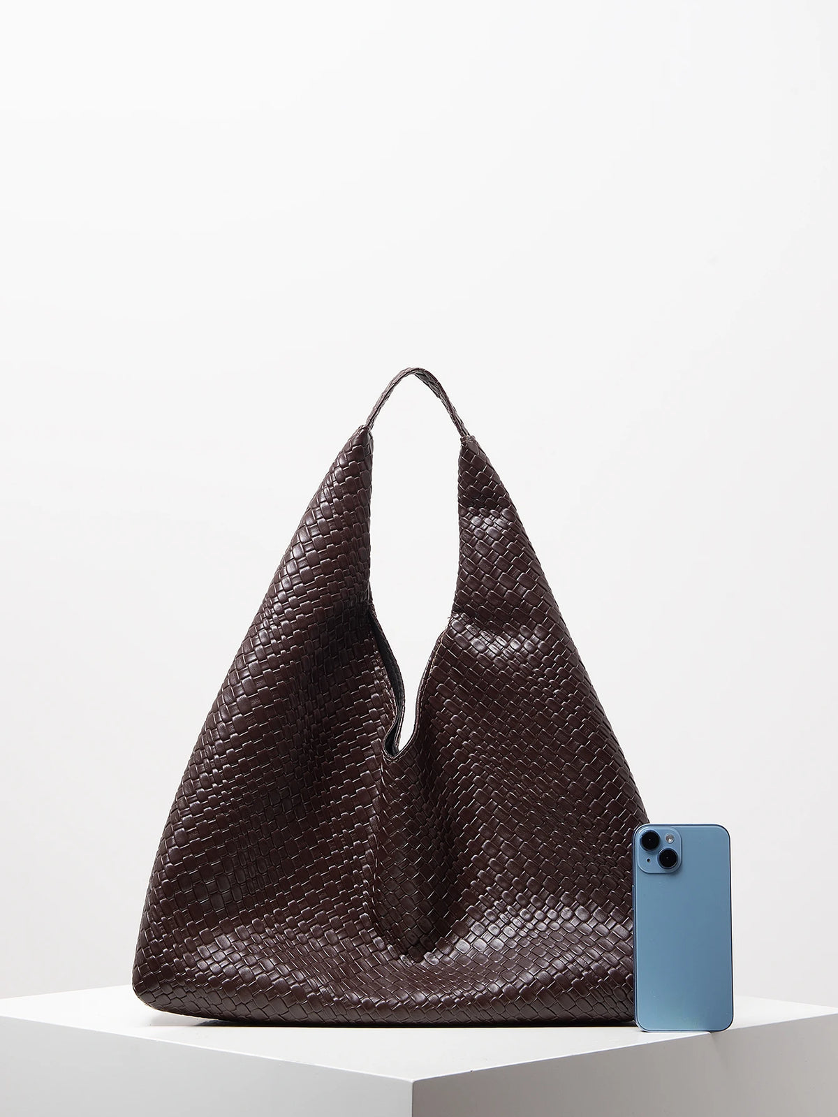Minimalist Retro Hobo Bag