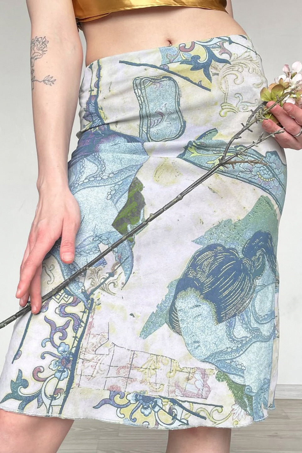 Abstract-Print Mesh Bodycon Skirt