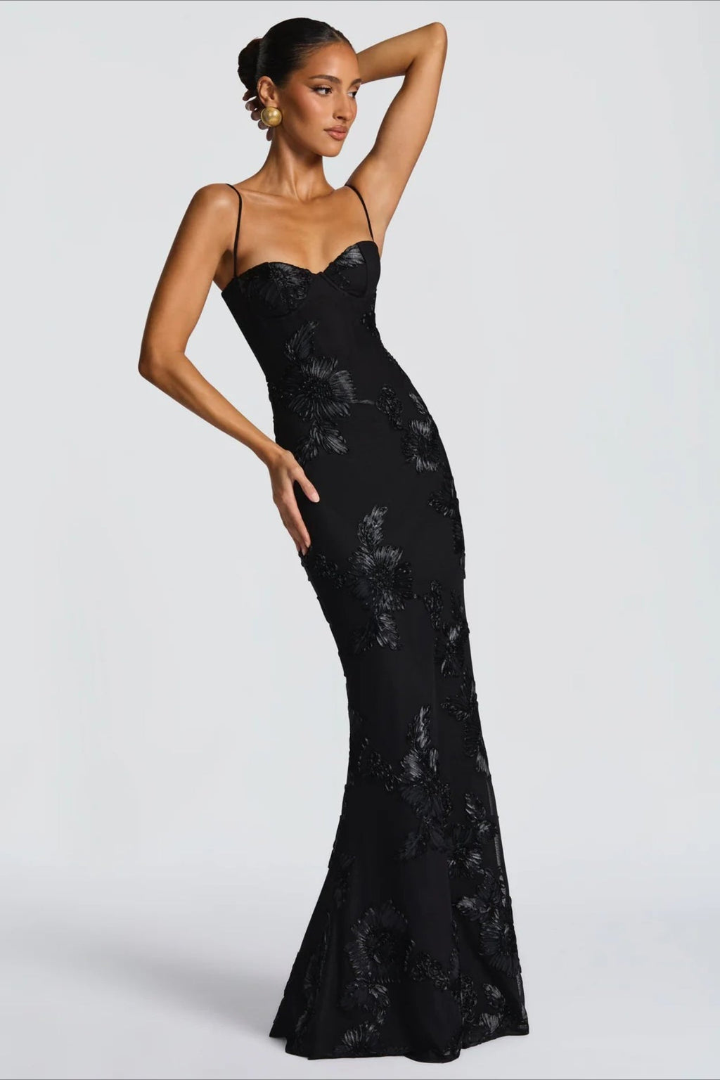 3D-Applique Tie-Back Prom Dress