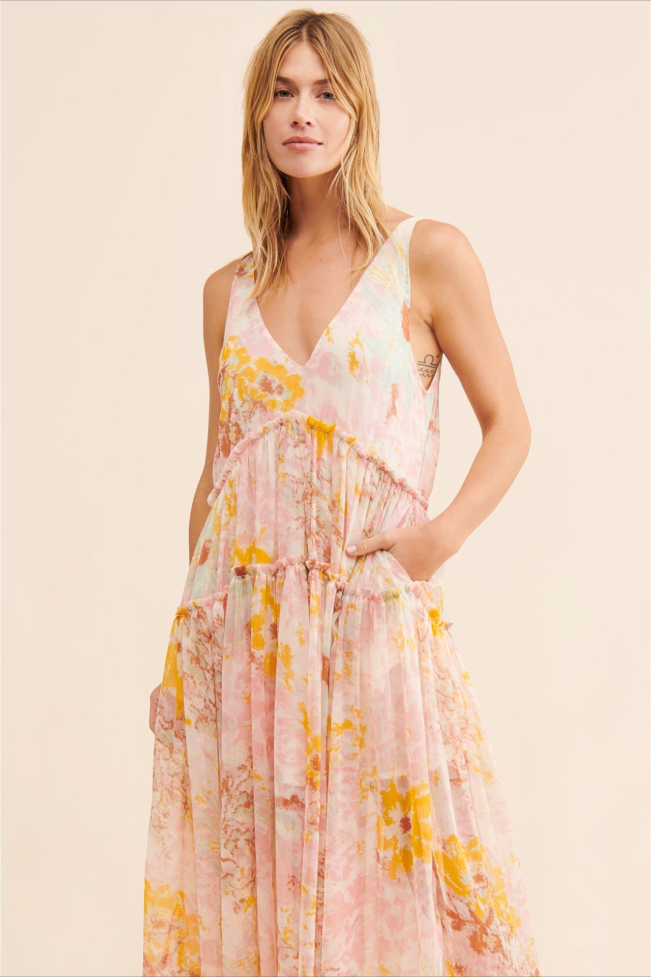 Floral Boho Sleeveless Maxi Dress