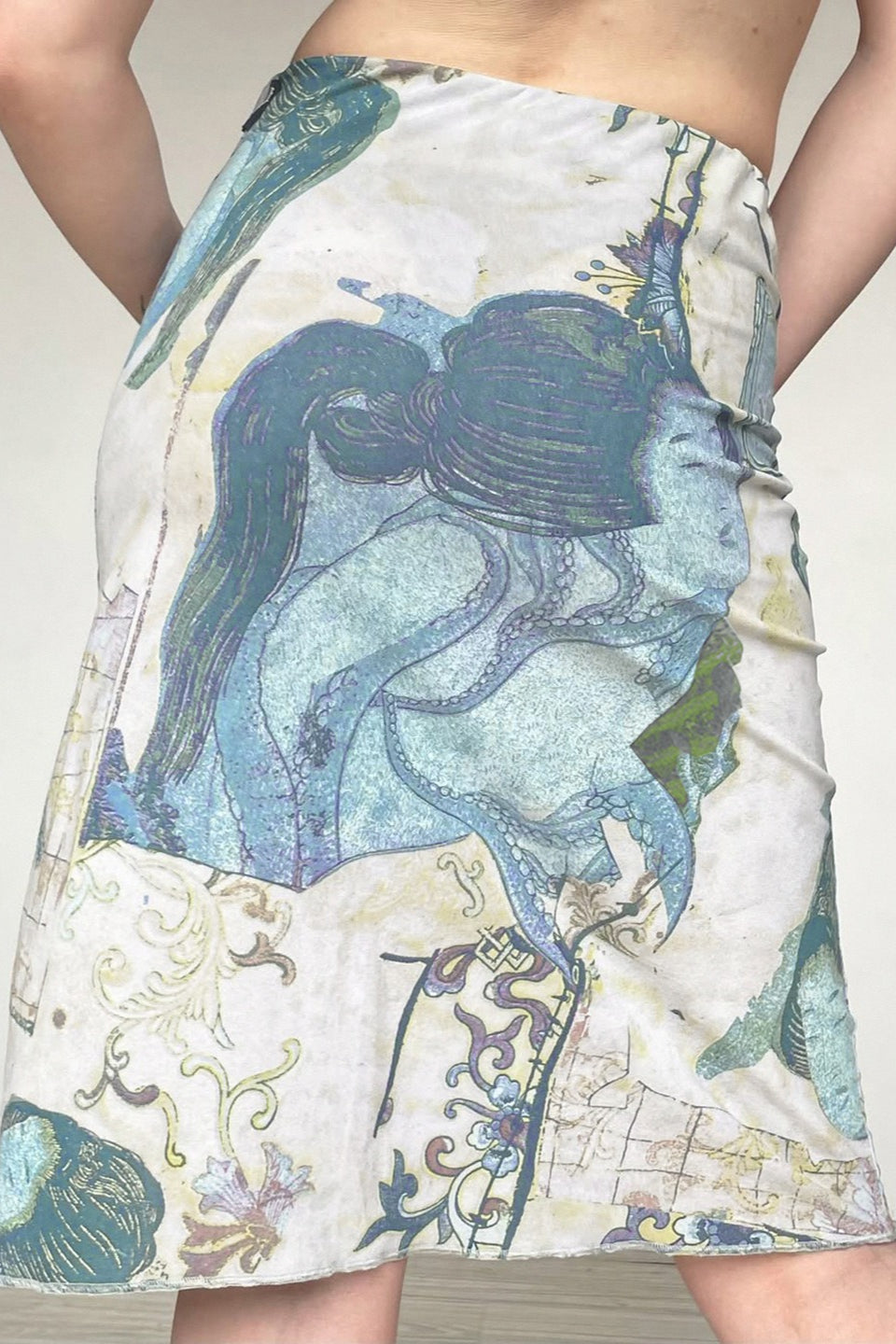 Abstract-Print Mesh Bodycon Skirt