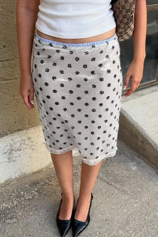 Low-Waist Polka Dot Skirt